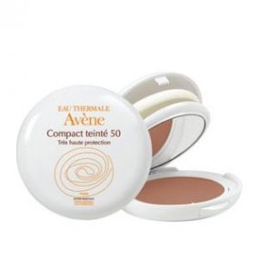 AVENE Tónovací kompaktní pudr s UV filtrem 50 - Haute Protection Compact DORE 10 g - Honey (tmavý)